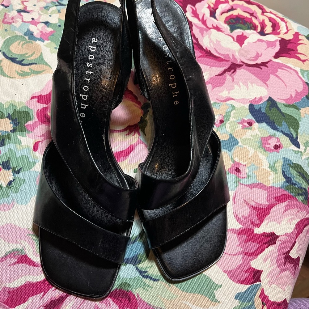 Apostrophe black heels Sandals / 3" heels